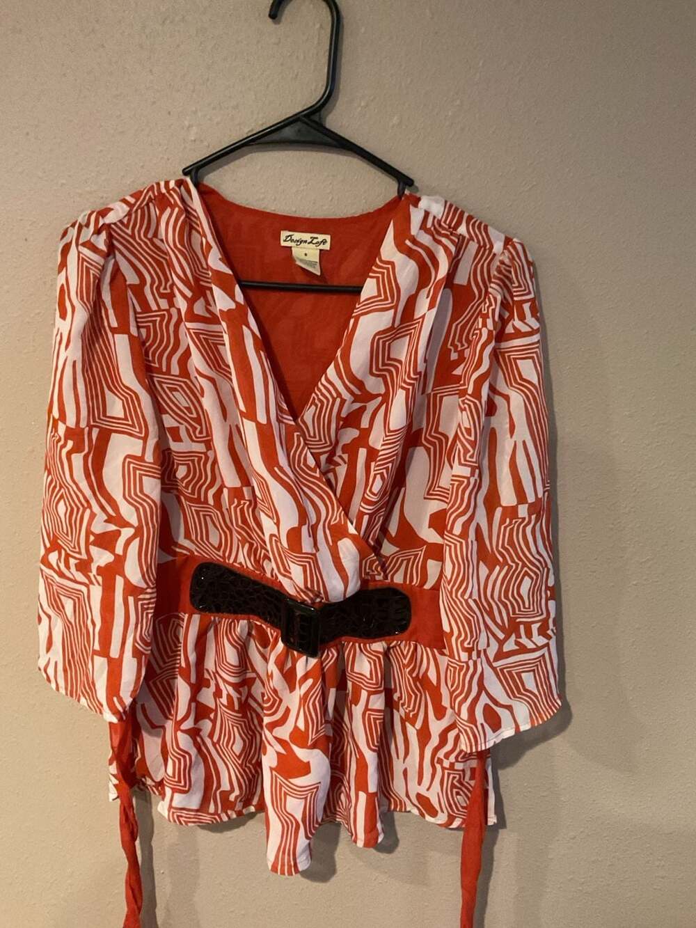 Vintage Design Loft Red and White Geometric Abstract Print Surplice Blouse